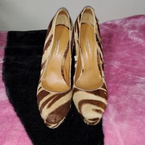 Designer Tania Spinelli zebra print highheel
